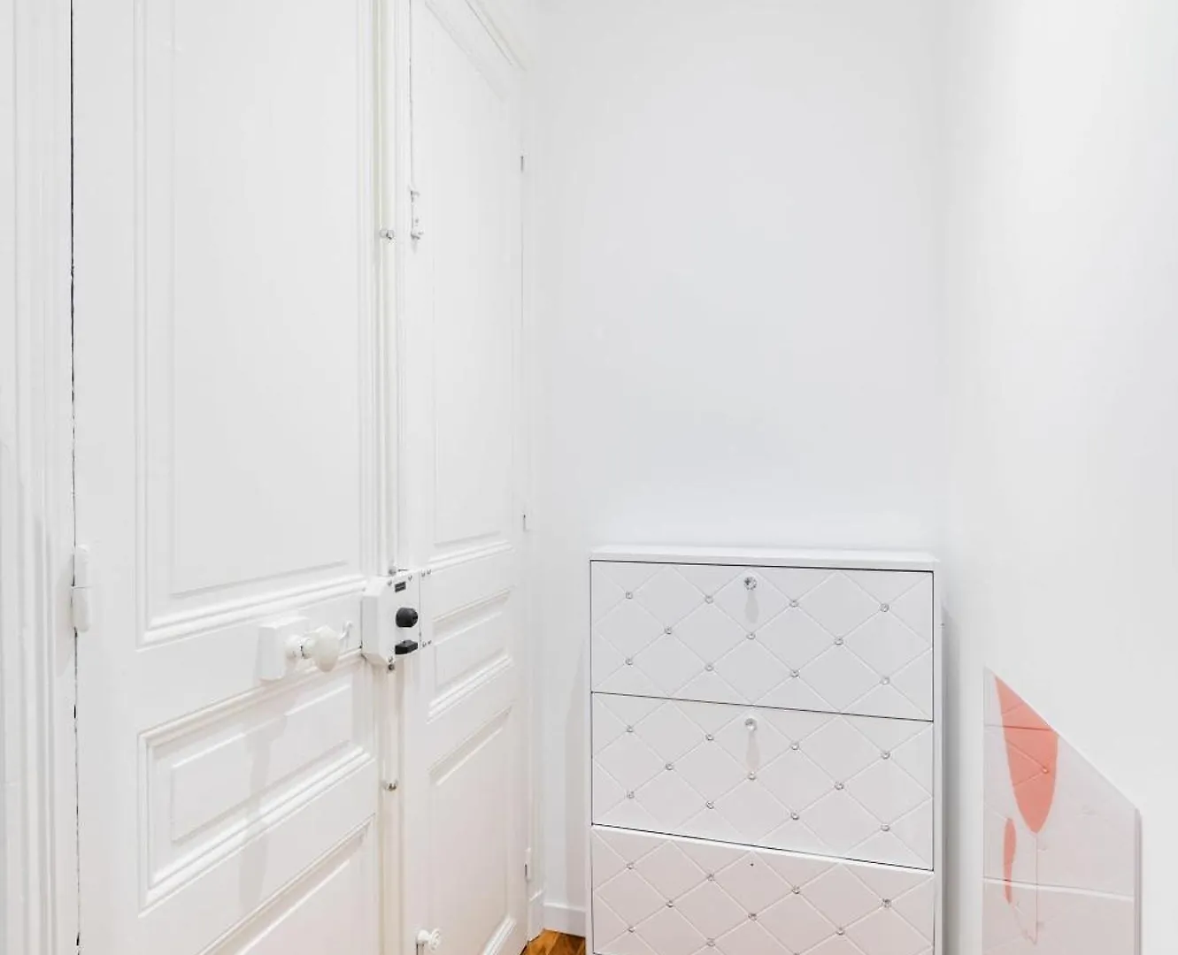 Neuf Metro Jaures- 19 - 2p - Flat-guest Apartment